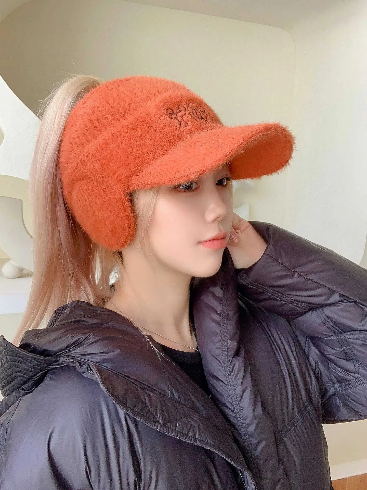 Women Warm Letter Hat Autumn Winter Casual Duck Cap — feature 11