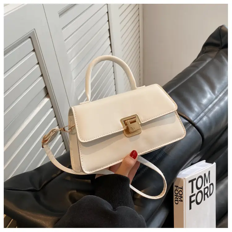 Green Korean Style Women's Shoulder Bag 2023 New Arrival - Image 4