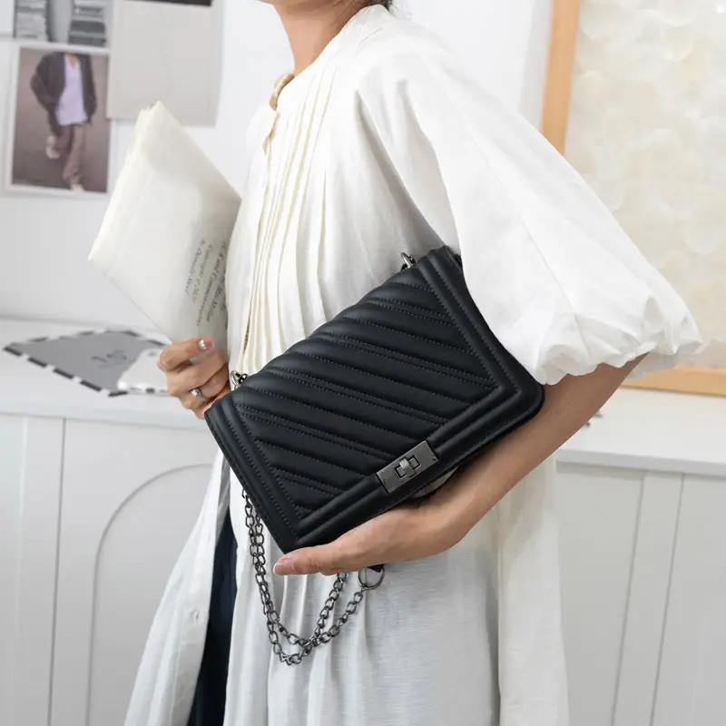 Black Quilted Shoulder Bag for Women 2023 - Image 10