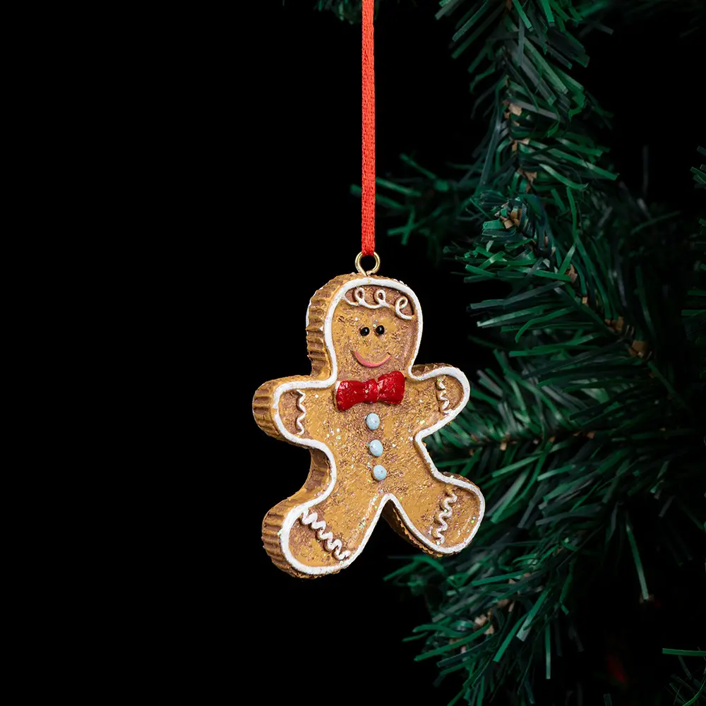 Reindeer Christmas Tree Pendant with Snowflake Design — feature 18