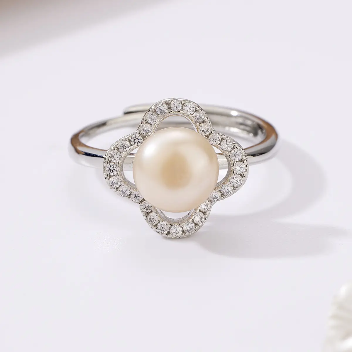 Women's Adjustable Pearl Zircon Ring 2025 New