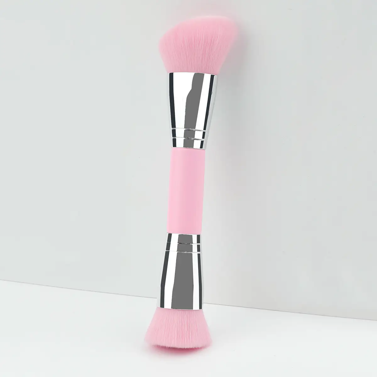 Double-Headed Makeup Brush for Foundation & Contouring