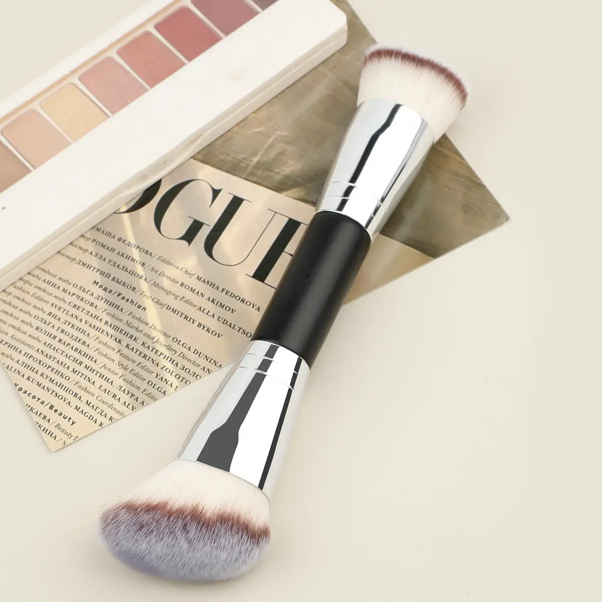 Double-Headed Makeup Brush for Foundation & Contouring — feature 24
