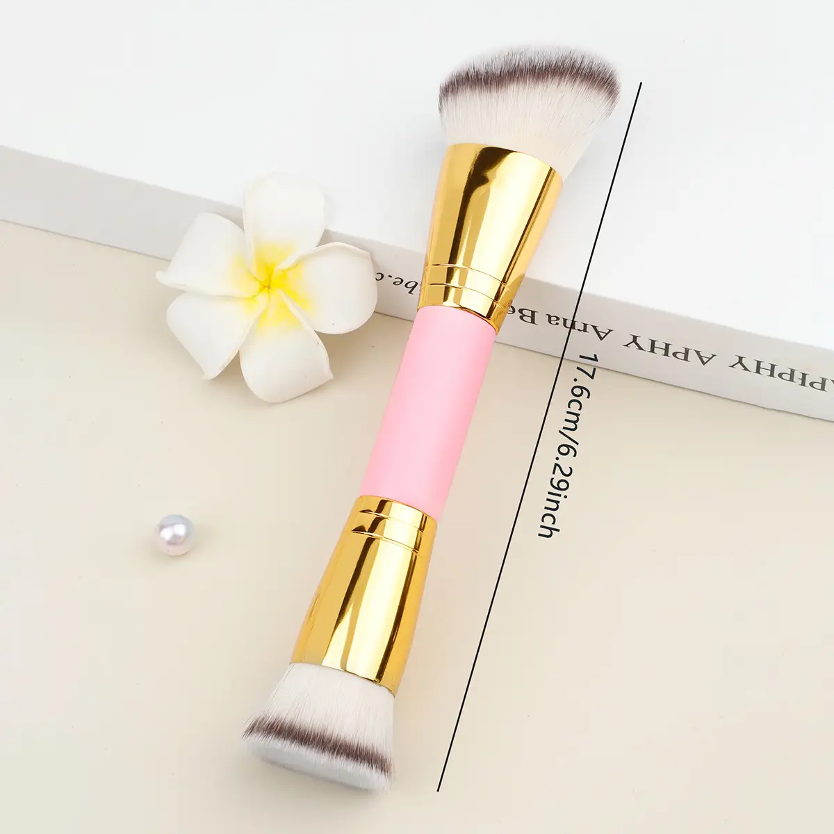 Double-Headed Makeup Brush for Foundation & Contouring — feature 26