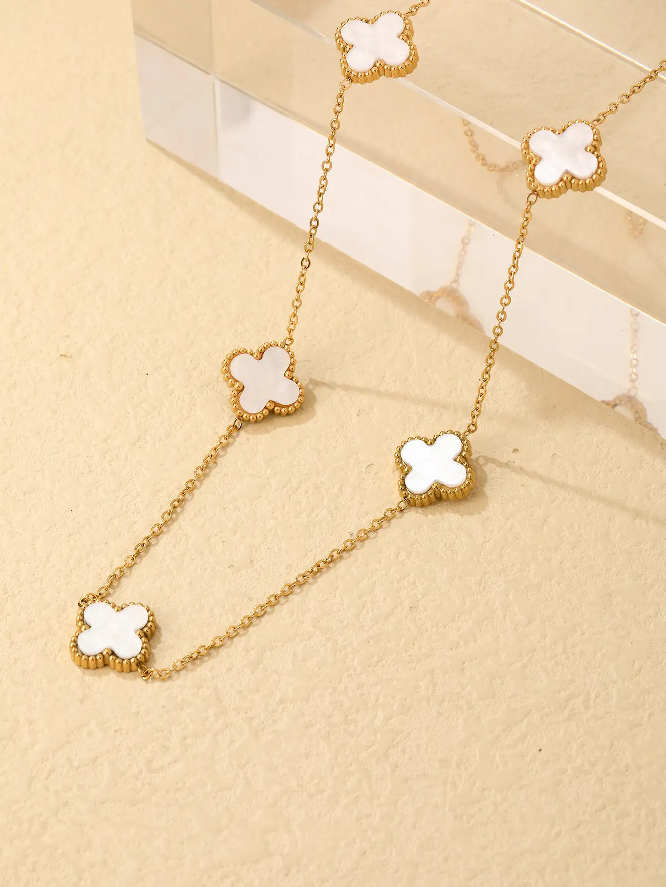 Women's Clover Necklace Crossbody Jewelry Set — feature 2