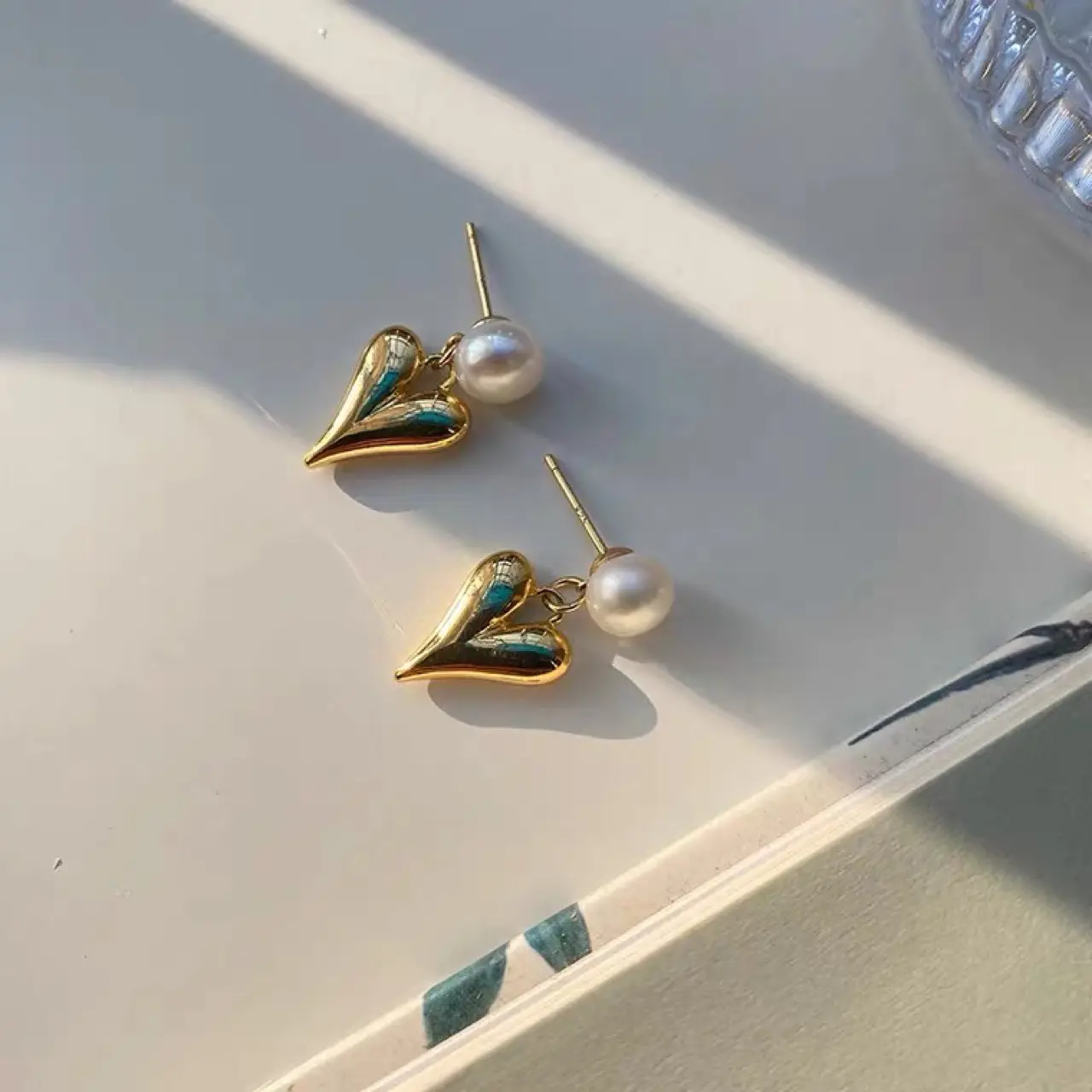 Gilded Love Earrings French Vintage Pearl Ear Studs - Image 3