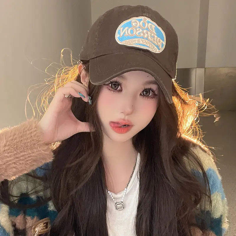 Women's Korean-style Embroidered Beige Cap - Image 22