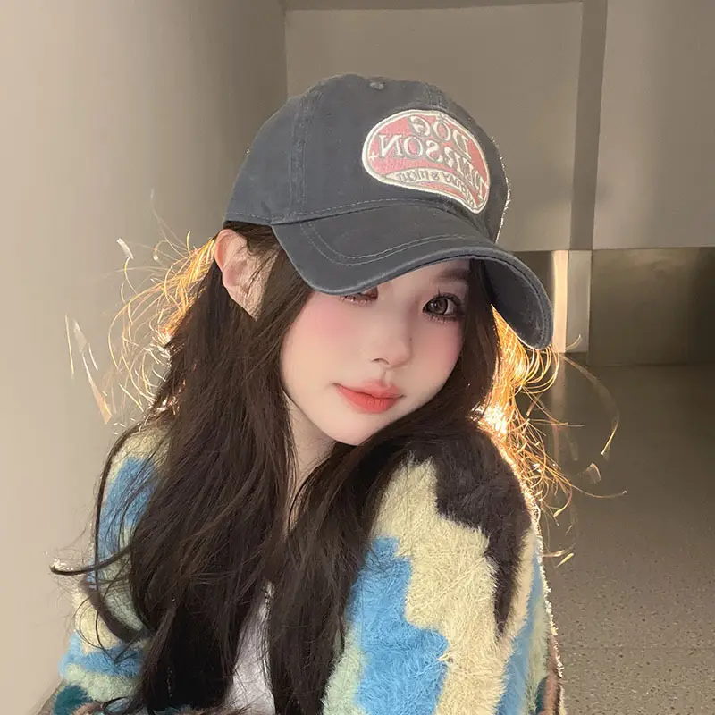 Women's Korean-style Embroidered Beige Cap - Image 4