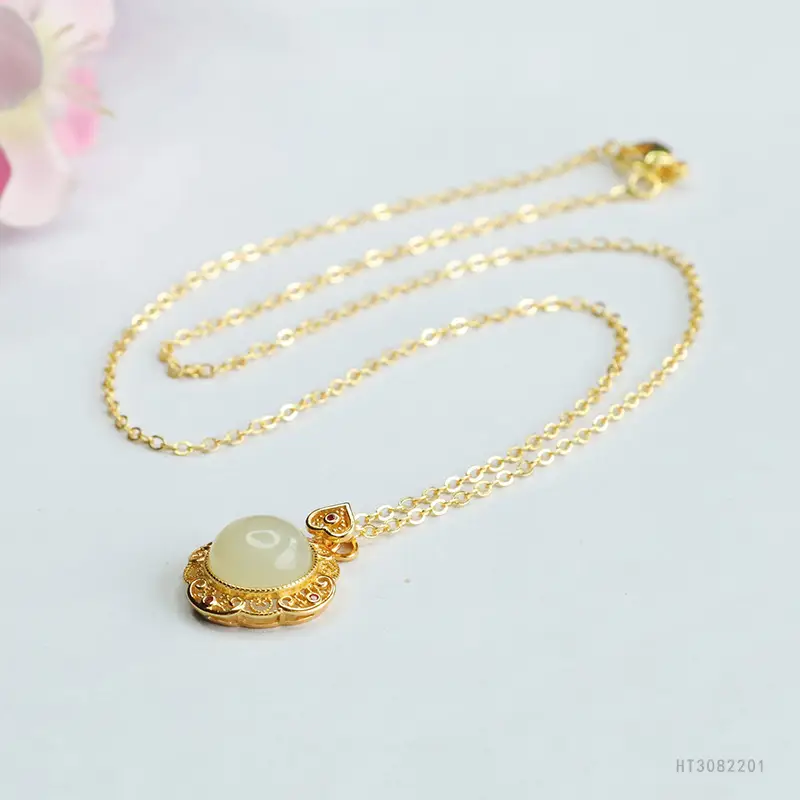 Guan Yu S925 Jade Pendant Necklace with Hetian Jade — feature 8
