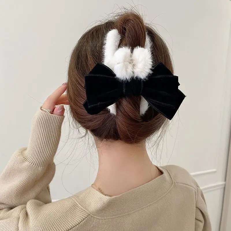 Plush Fur Hair Clip with Red Rose Design for Women - Image 18