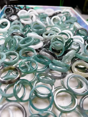 Icy Waxy Burmese Jade Ring with Hazardous Material — feature 2