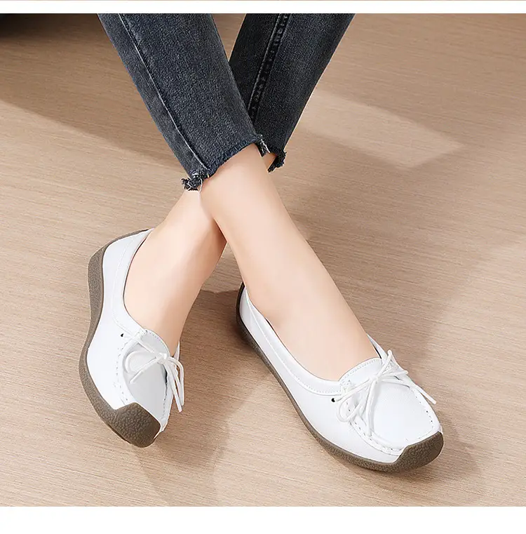 Spring and Autumn Shallow Leather Loafers, Korean Style Large Size Women's Casual Flat Shoes, Slip-On Non-Slip Mom Shoes — feature 22