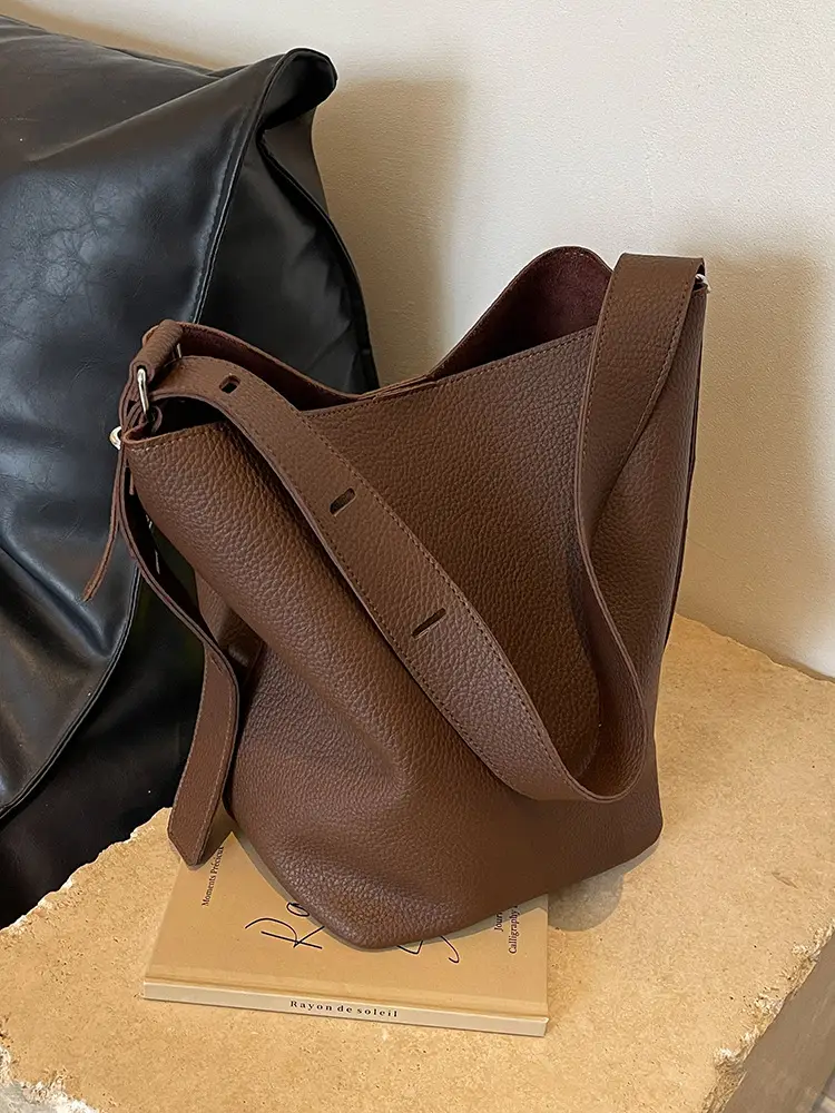 Women's Retro Underarm Bucket Bag 2023 New Casual Shoulder Bag - Image 3