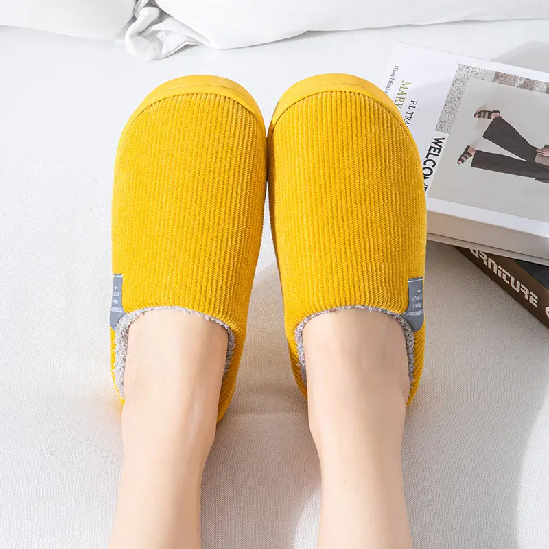 Cotton slippers women's autumn and winter couple home slippers indoor confinement shoes warm cotton shoes non-slip cotton slippers men's autumn and winter