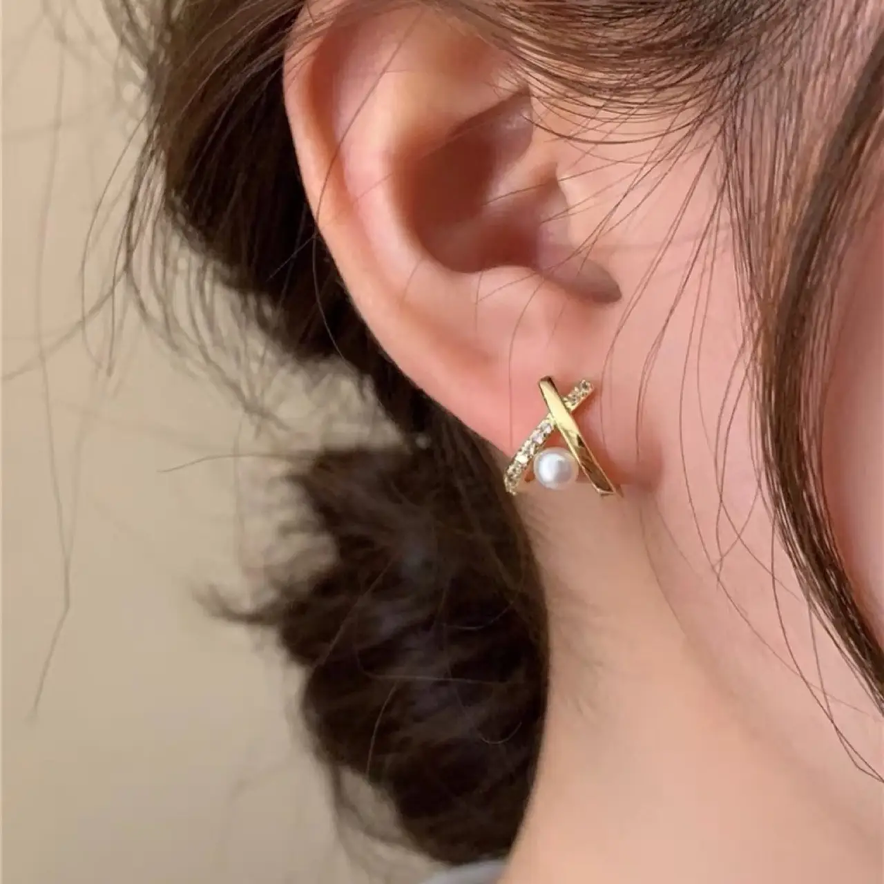 Micro-inlaid Zircon Cross Pearl Earrings S925 Silver - Image 4
