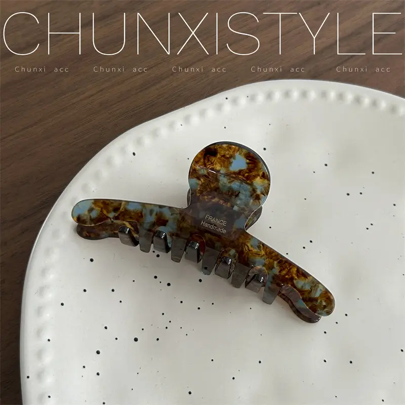 Acid Hairpin Women's High-Grade Hair Clip Shark Shape - Image 3