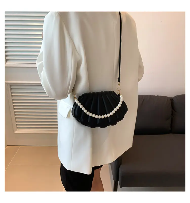 Red Envelope Pearl Crossbody Bag for Women — feature 17
