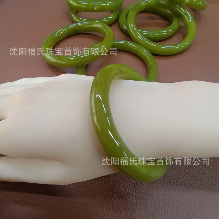 Natural Jade Female Bracelet Ice Xiuyan Wholesale - Image 3