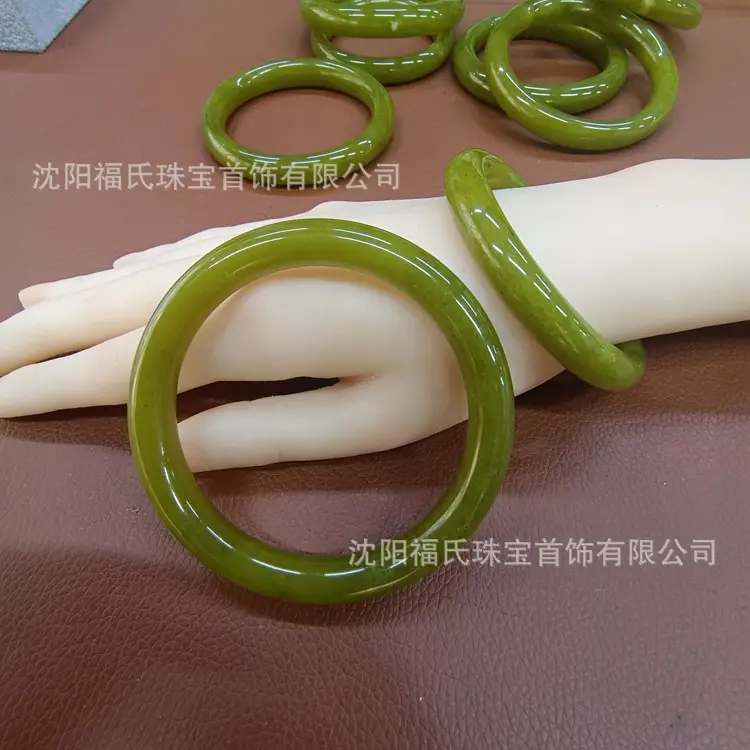 Natural Jade Female Bracelet Ice Xiuyan Wholesale - Image 4
