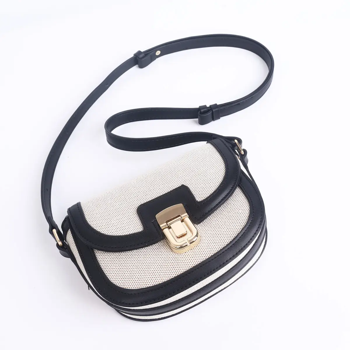 Women's Black White Woven Shoulder Bag with Gold Clasp - Image 7