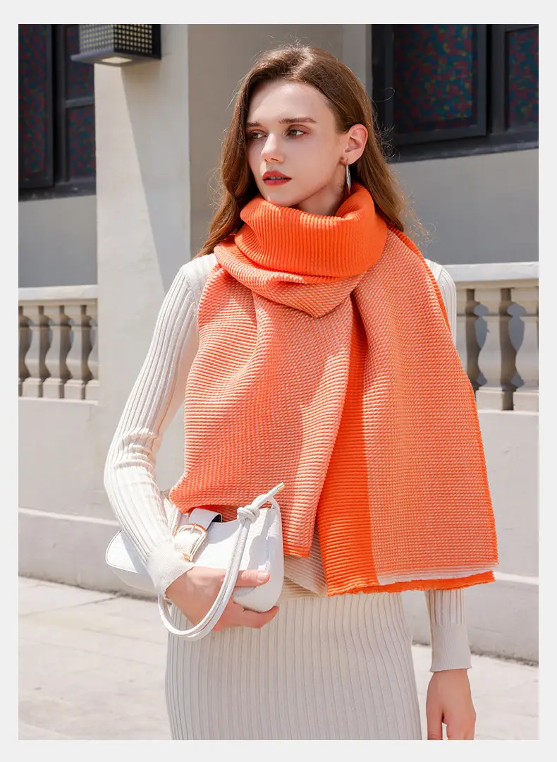 2025 New Double-sided Crumple Scarf Women's Winter High-end — feature 3