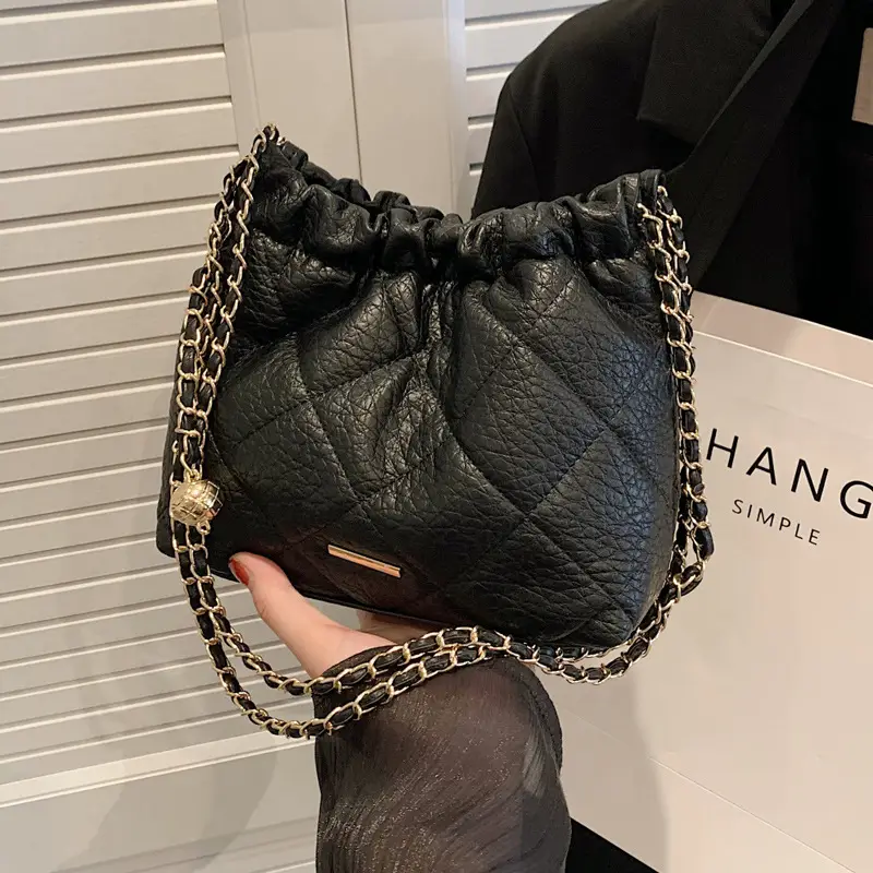 Women Rhombus Chain Shoulder Bag Cream 2023 - Image 8