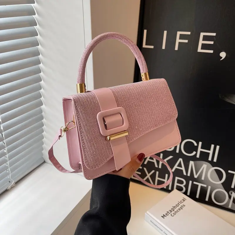 Commuter fashionable textured handbag 2023 early autumn new western style versatile Korean style shoulder messenger bag small square bag fashion