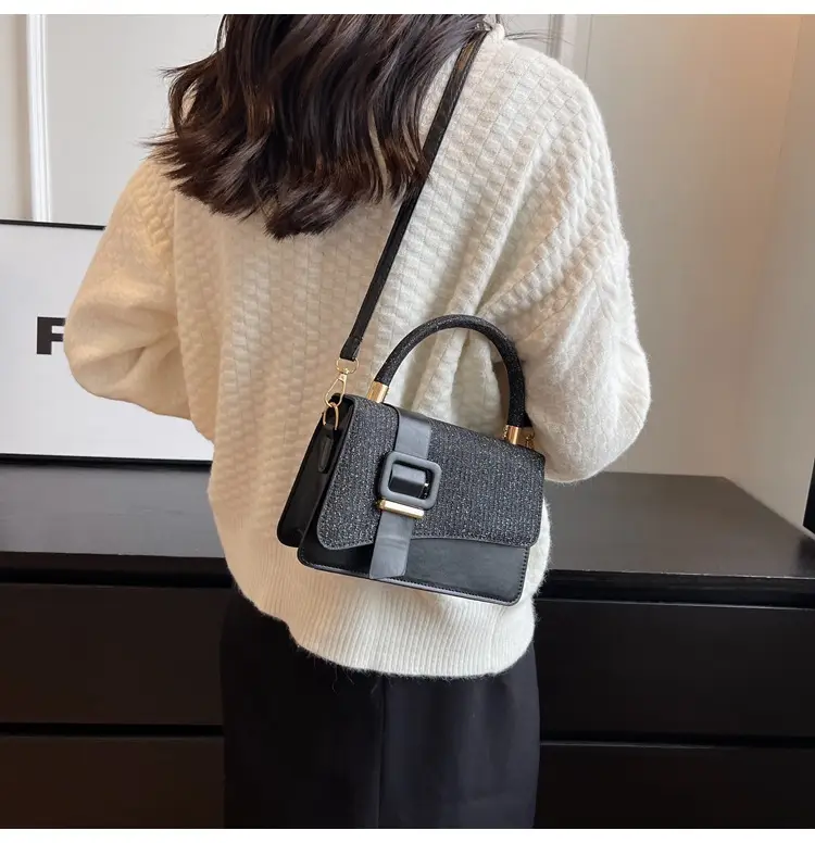 Commuter fashionable textured handbag 2023 early autumn new western style versatile Korean style shoulder messenger bag small square bag fashion — feature 14