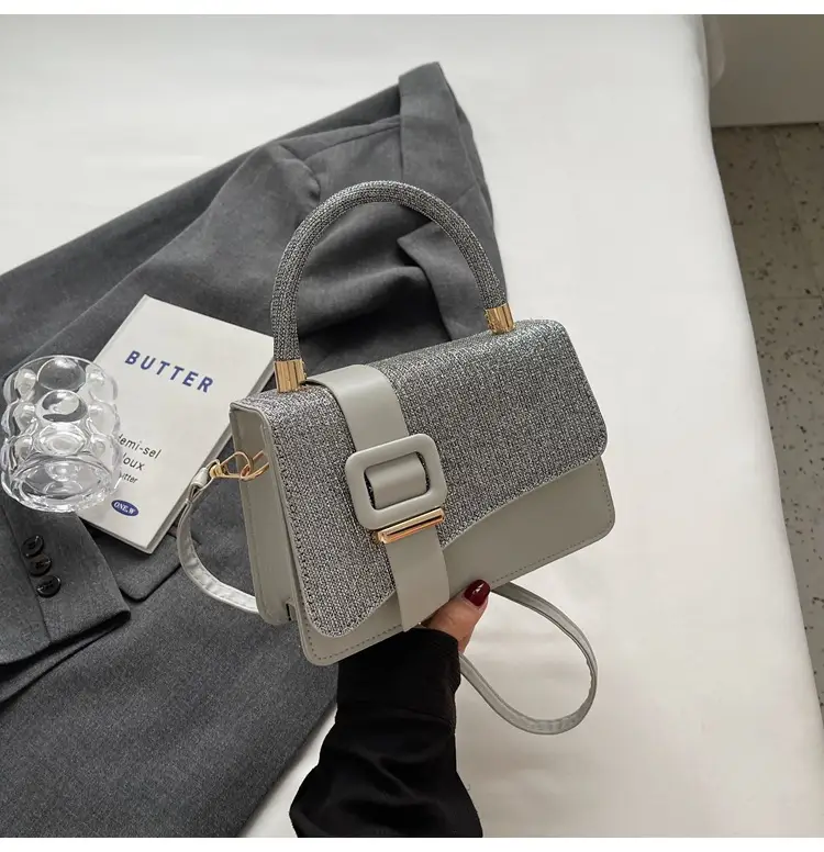 Commuter fashionable textured handbag 2023 early autumn new western style versatile Korean style shoulder messenger bag small square bag fashion — feature 23