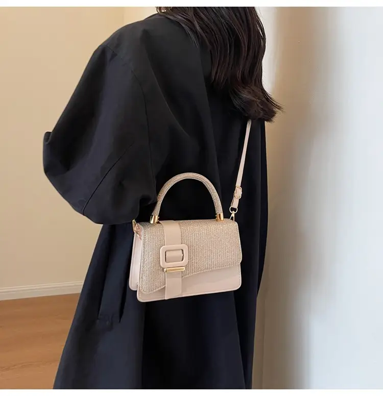 Commuter fashionable textured handbag 2023 early autumn new western style versatile Korean style shoulder messenger bag small square bag fashion — feature 9