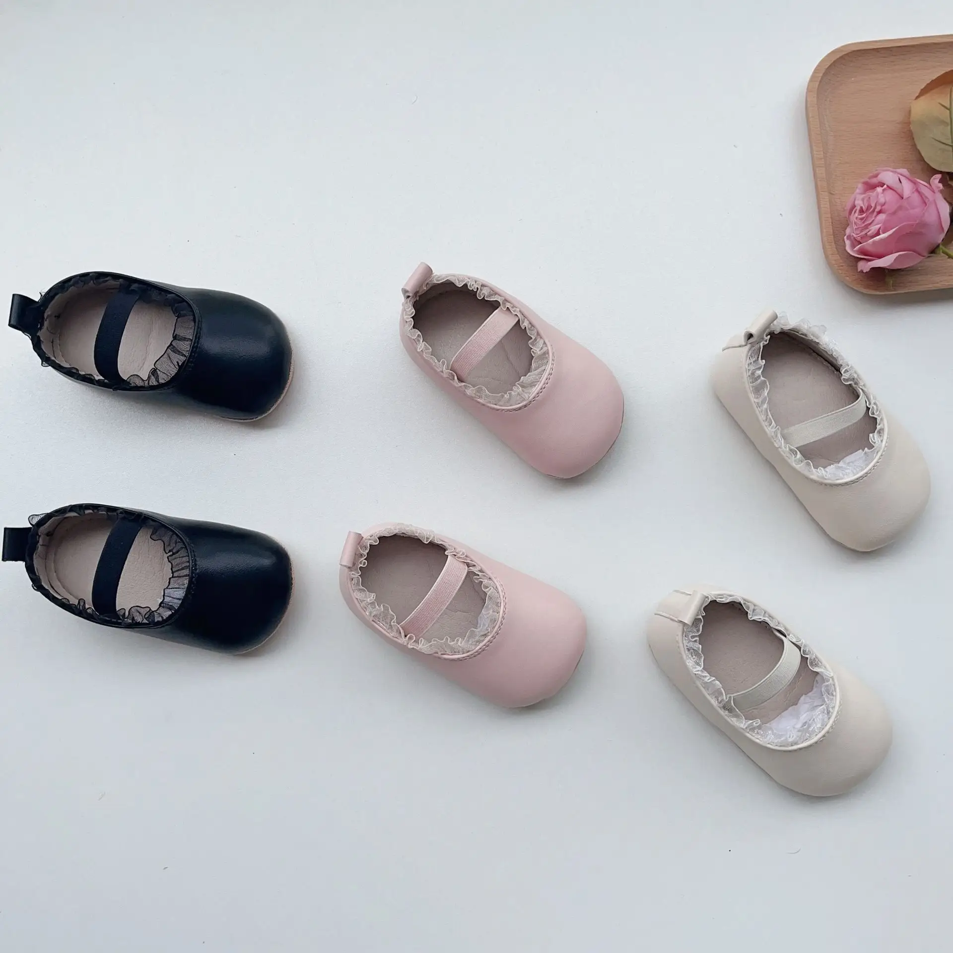 Pink Lace Baby Shoes for Girls Non-Slip — feature 4