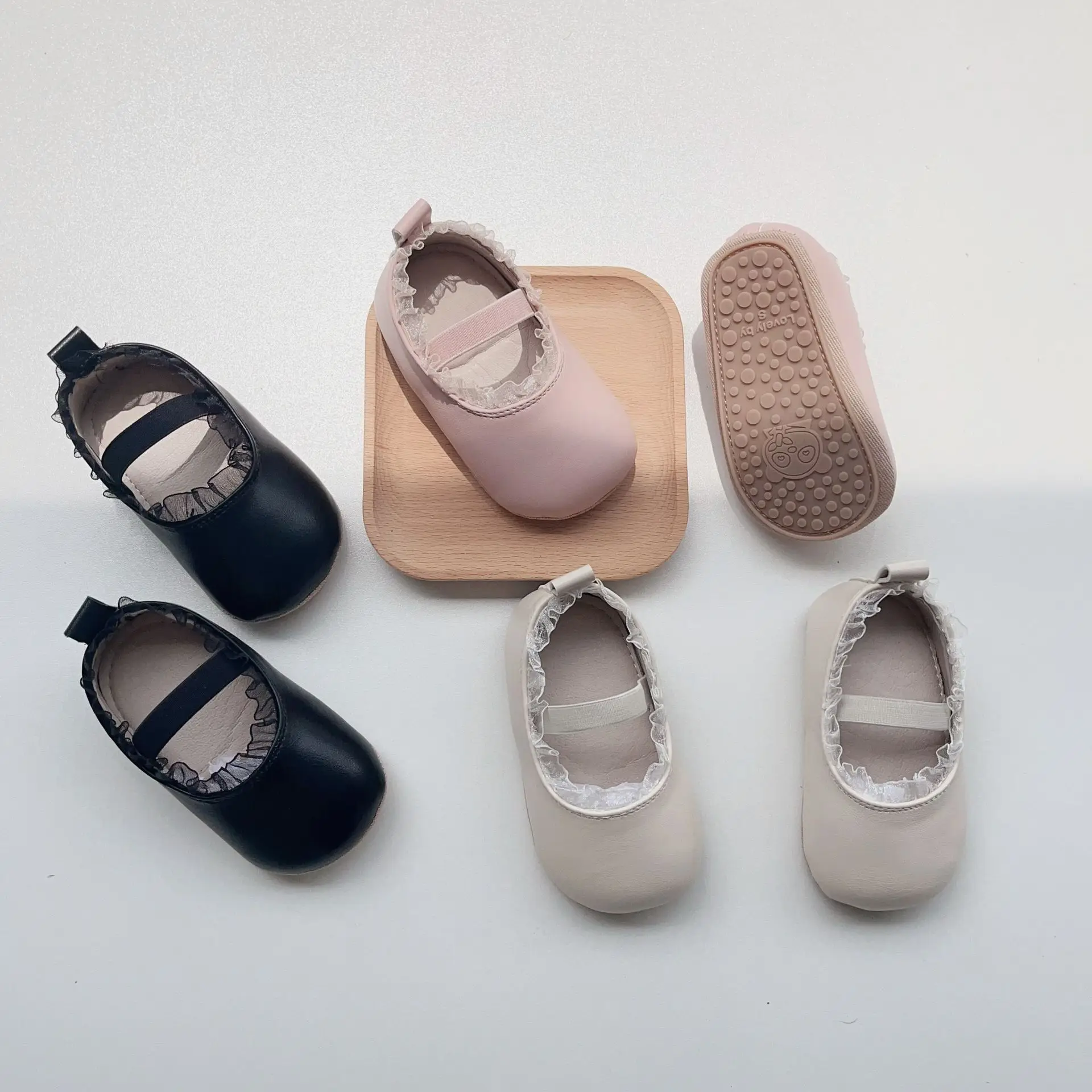 Pink Lace Baby Shoes for Girls Non-Slip — feature 7