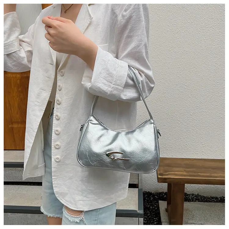 Black Leather Shoulder Bag for Women 2023 — feature 10