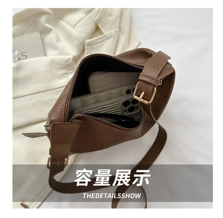 Vintage Black Crossbody Bag with Wide Strap — feature 6