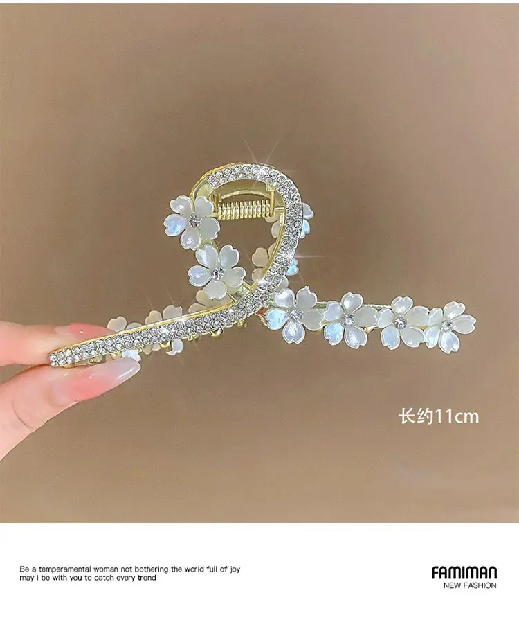 Gold Pearl Hair Clip for Women Large Size — feature 12