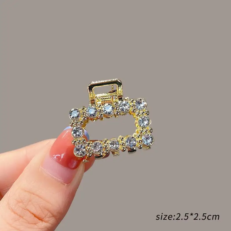 Gold Pearl Hair Clip for Women Large Size - Image 36