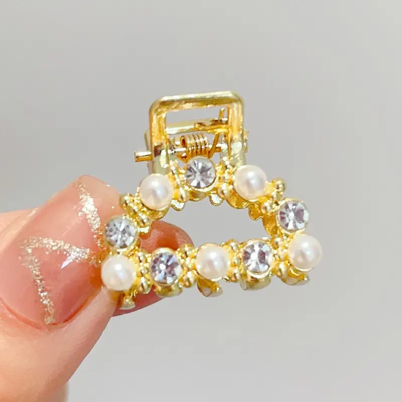 Gold Pearl Hair Clip for Women Large Size - Image 37