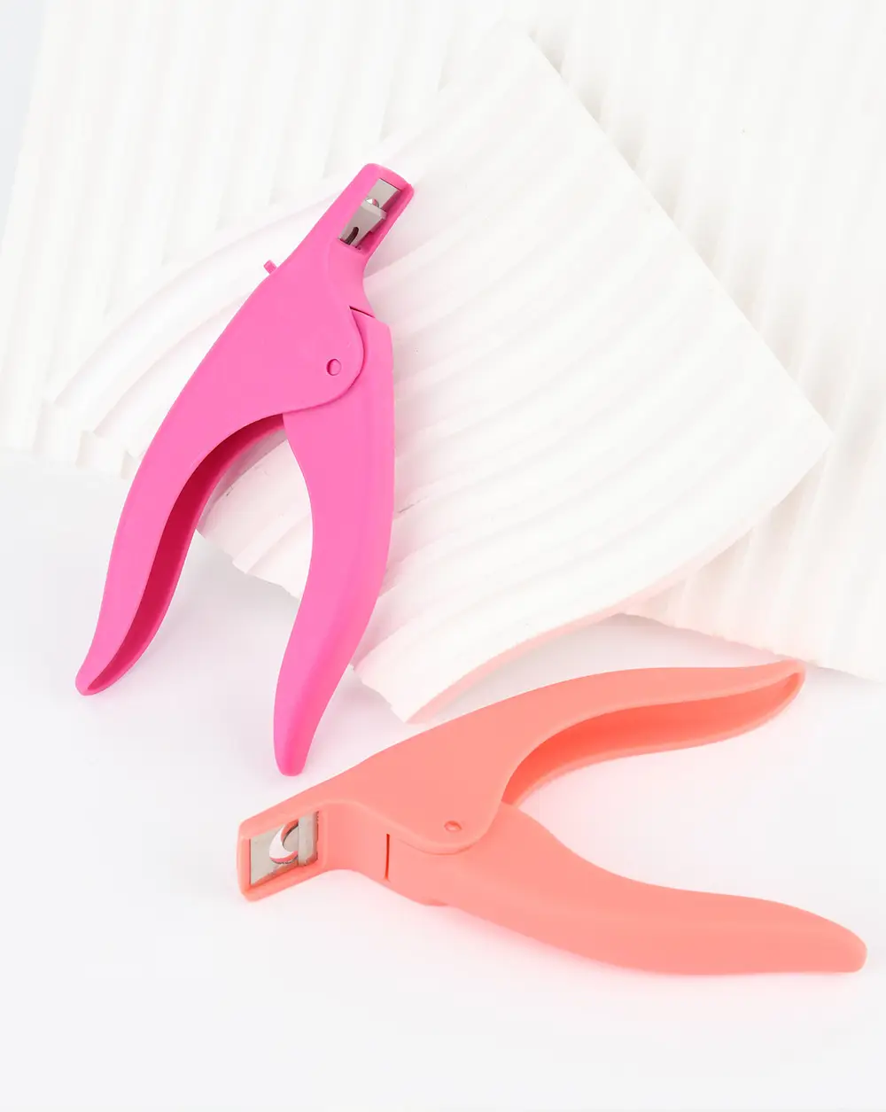 U-Shaped Nail Scissors French Cutters Flat Mouth Manicure — feature 1
