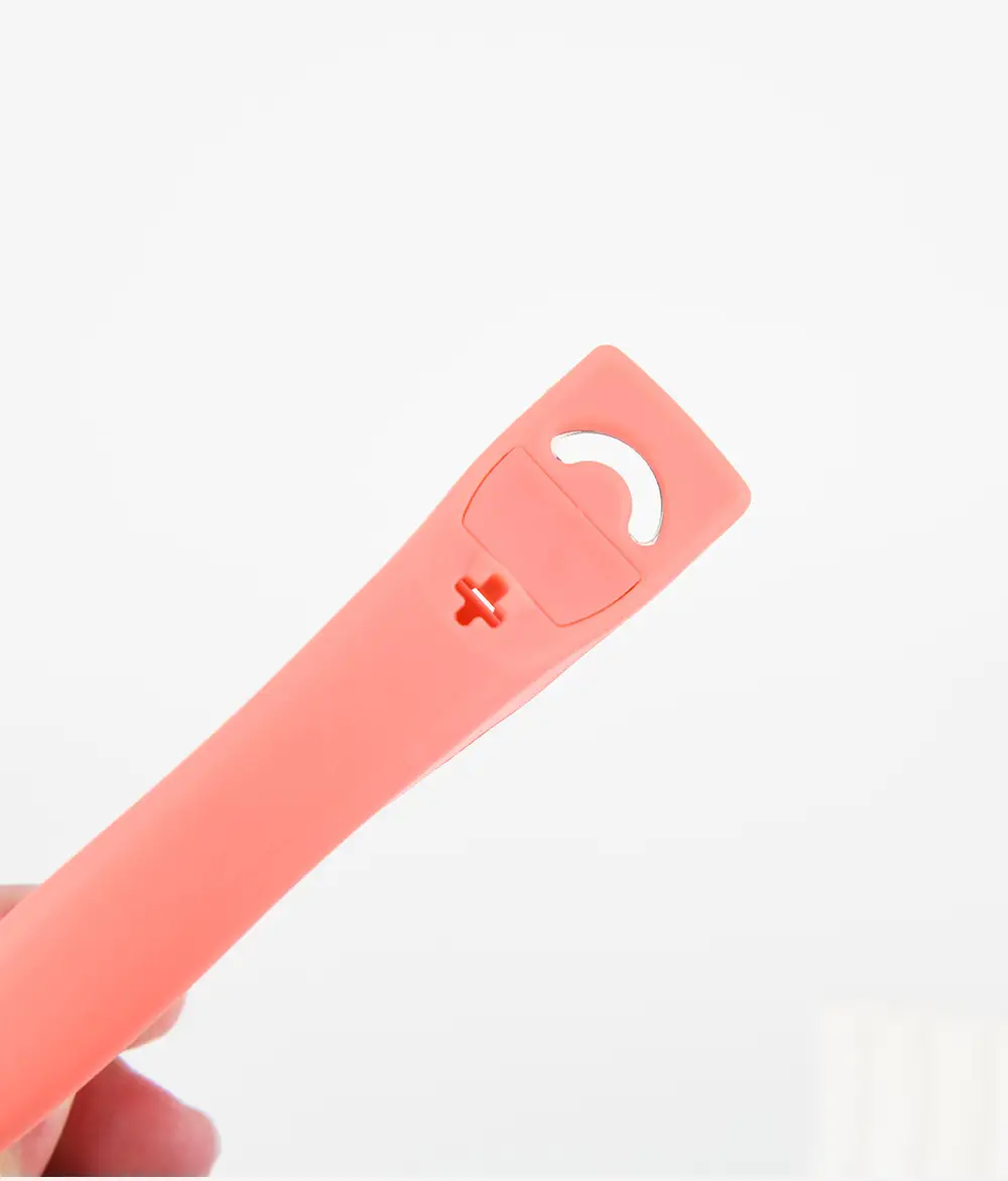 U-Shaped Nail Scissors French Cutters Flat Mouth Manicure — feature 3