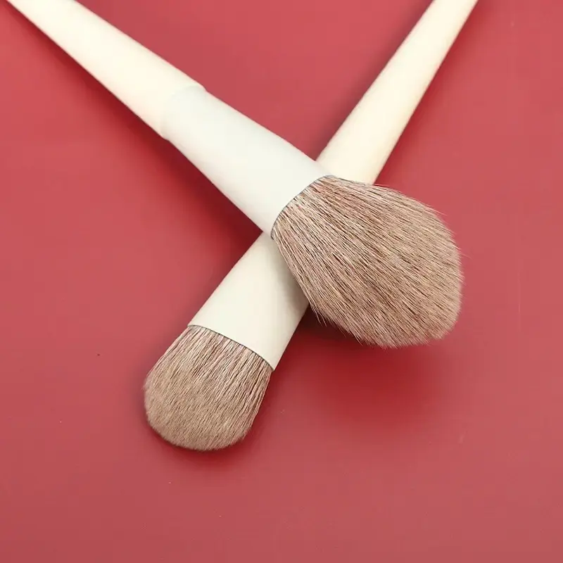 10-Piece Soft Bristle Makeup Brush Set — feature 6