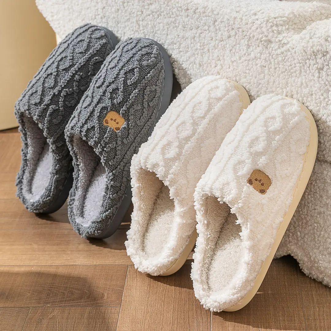 Cotton Slippers for Women, Autumn and Winter 2026 New Style Indoor Home Maternity Slippers, Non-Slip Soft Sole Couple Slippers for Men, Wholesale