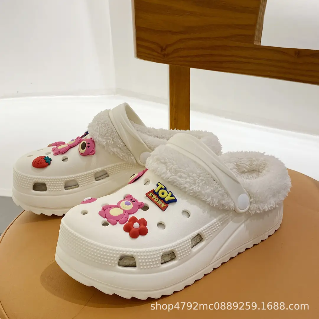 2023 autumn and winter cartoon love button diy hole shoes women's outer wear room velvet removable washable cotton cover plush shoes