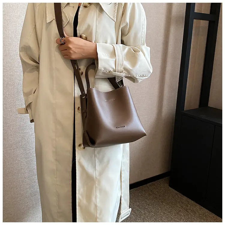 Women's Brown Leather Bucket Bag 2023 New Fall โ feature 16