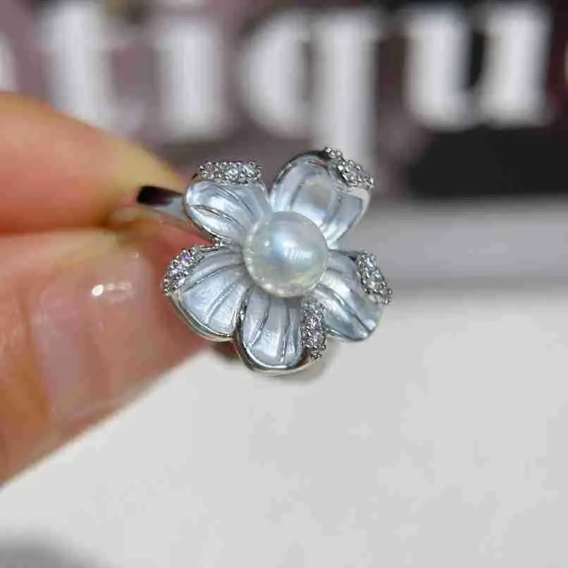 Natural Pearl Earrings S925 Silver Needle French Oil Dripping Begonia Flower — feature 22