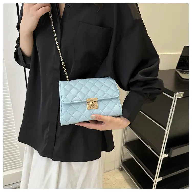 Pink Quilted Chain Shoulder Bag for Women — feature 31