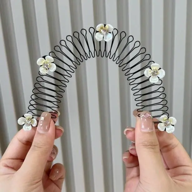 Alloy Hair Comb with Flower Decor for Women — feature 38