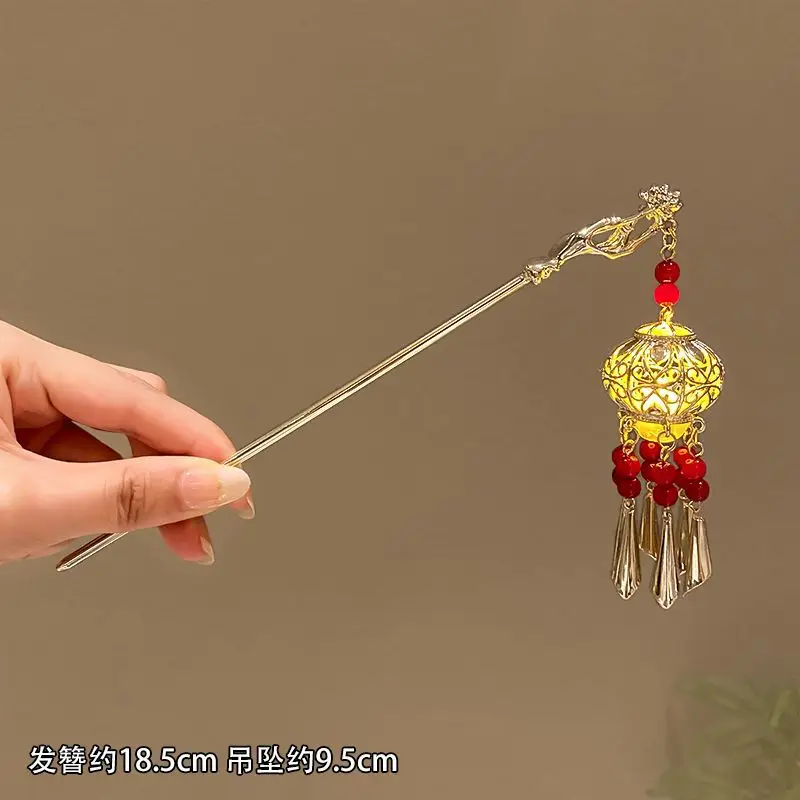 Red bead luminous lantern (with lamp)