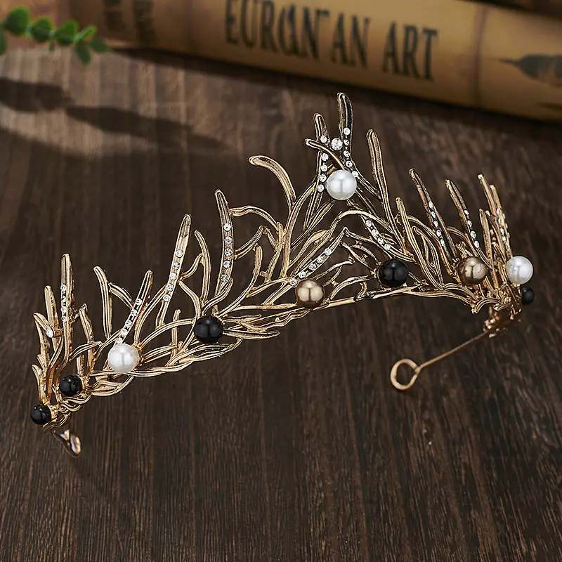 European Retro Bridal Crown Headdress with Pearl & Crystal — feature 11