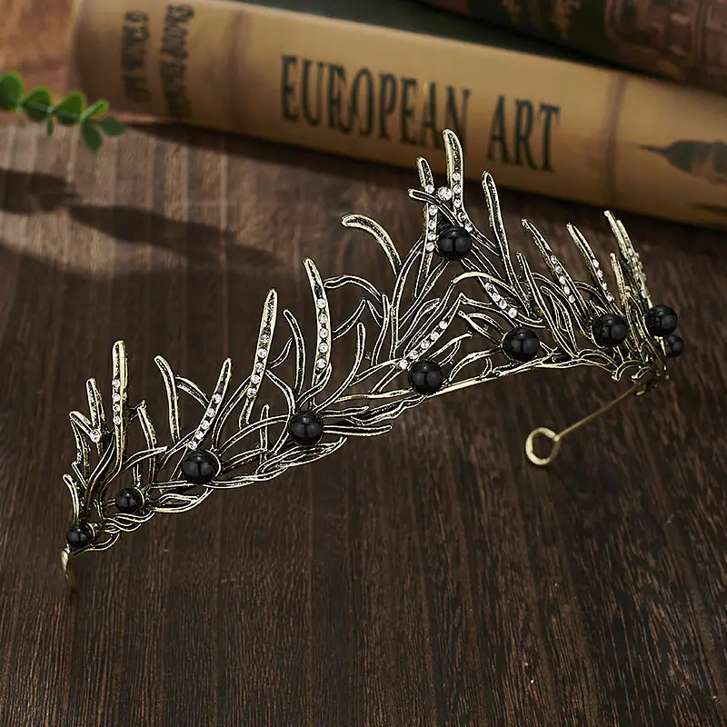 European Retro Bridal Crown Headdress with Pearl & Crystal — feature 13