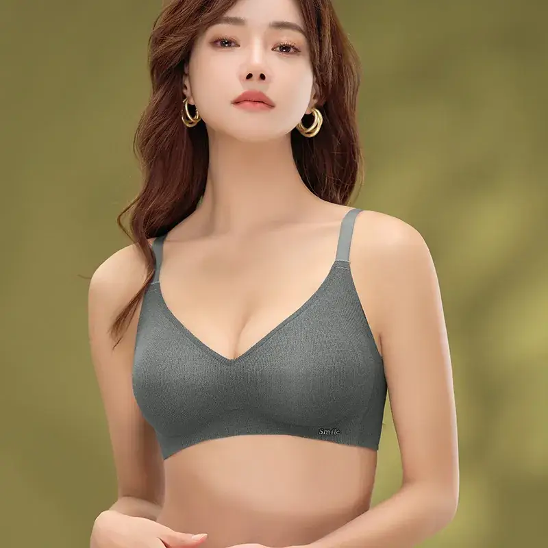 Red Adjustable Wireless Breast Bra for Women - Image 9